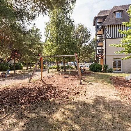 Pierre & Vacances La Du Golf Apart-hotel Deauville